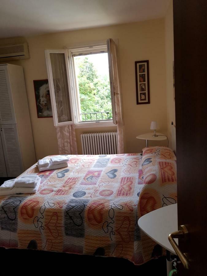 مبيت وإفطار ريجّو إيميليا Casa Nel Bosco المظهر الخارجي الصورة